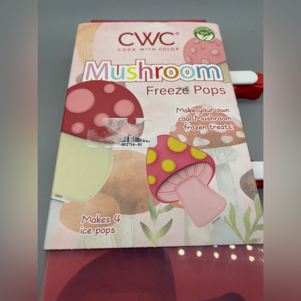 CWC Mushroom Freeze Pops Mold, NWT - Picture 2 of 7